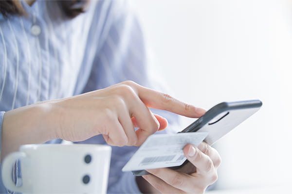 スマホで証券口座開設